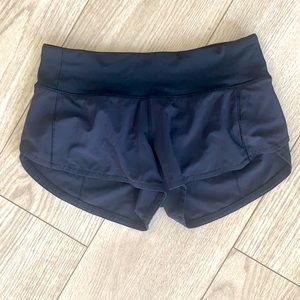 Lululemon speed up short size 2